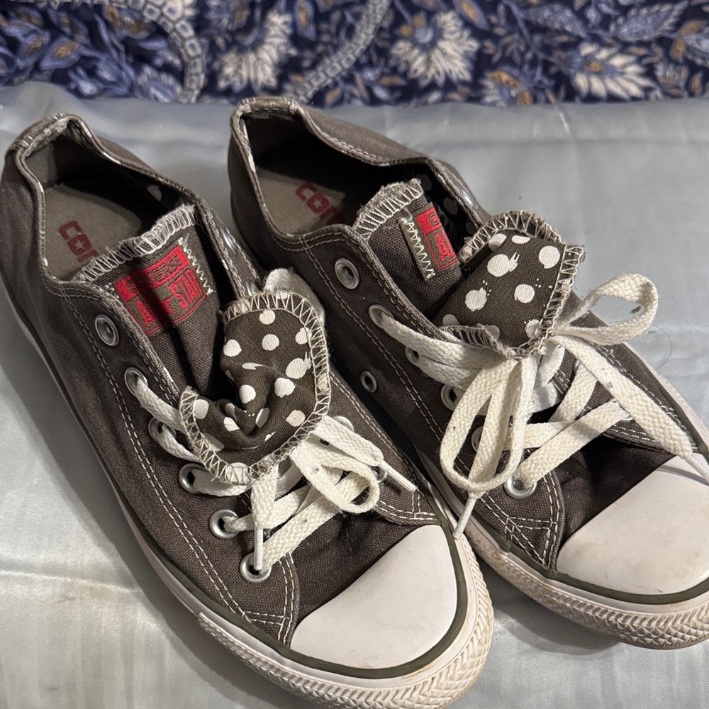 Converse Gray and White Polka Dot Sneakers Ladies